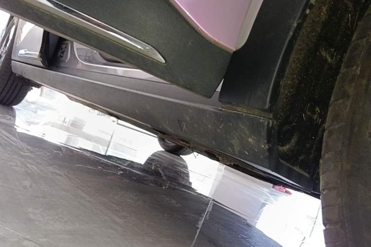 Used Geely Galaxy Geome 2025 310km Dream Edition Right Side Sill
