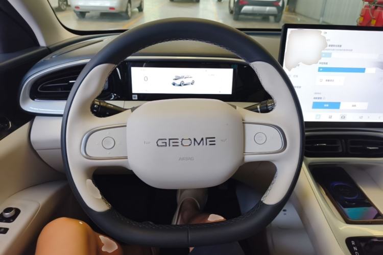 Used Geely Galaxy Geome 2025 UP 410km Exploration+ Edition Steering Wheel
