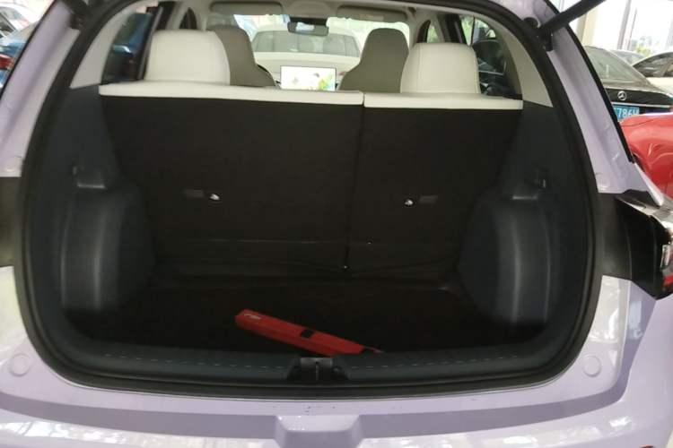 Used Geely Galaxy Geome 2025 UP 410km Exploration+ Edition Trunk