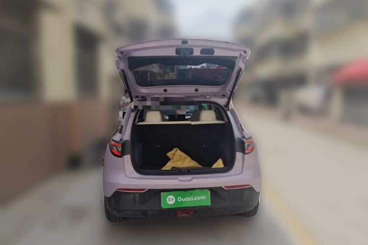 Used Geely Galaxy Geome 2025 410 km Free Version Trunk
