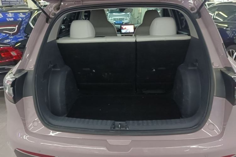 Used Geely Galaxy Geome 2025 310km Youth Edition Trunk