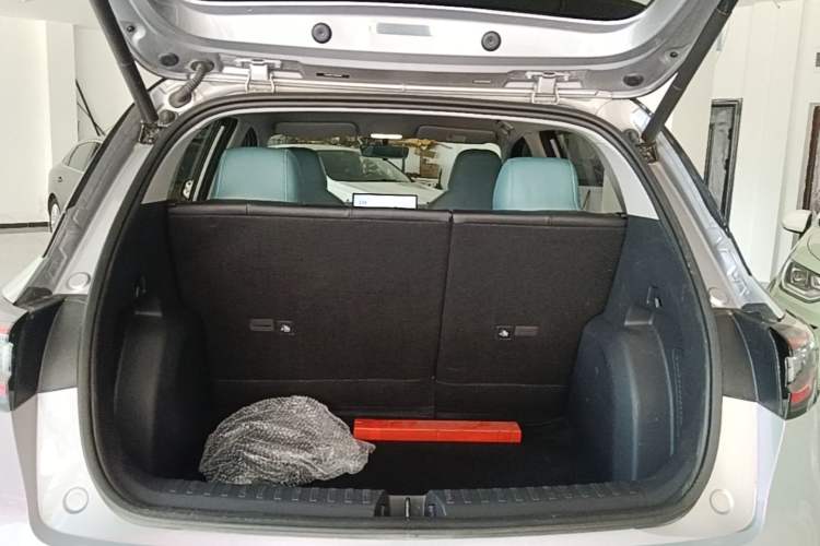 Used Geely Galaxy Geome 2025 310km Dream Edition Trunk