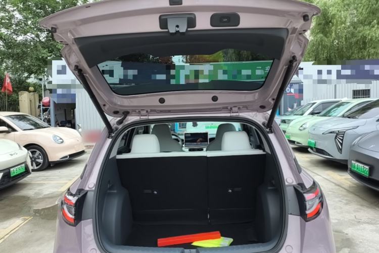 Used Geely Galaxy Geome 2025 310km Dream Edition Trunk