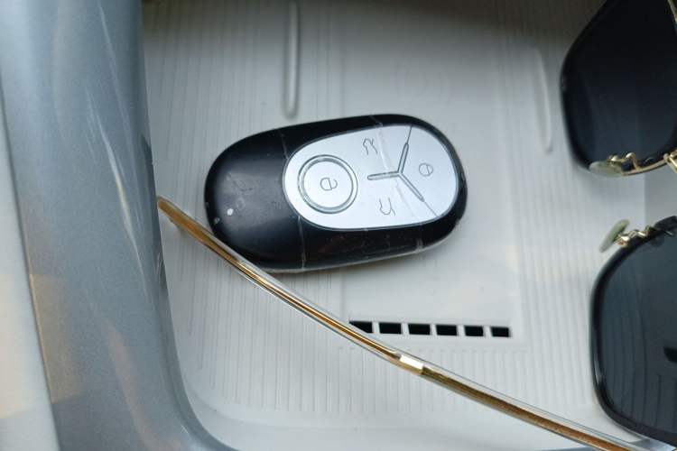 Used Geely Galaxy Geome 2025 UP 410km Exploration Edition Vehicle Key