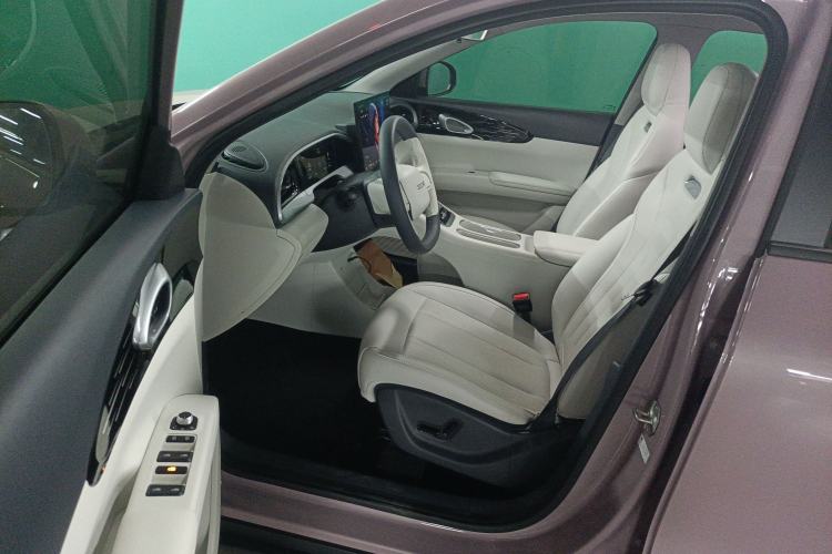 Used Geely Galaxy Geome 2025 UP 410km Exploration Edition Driver Seat