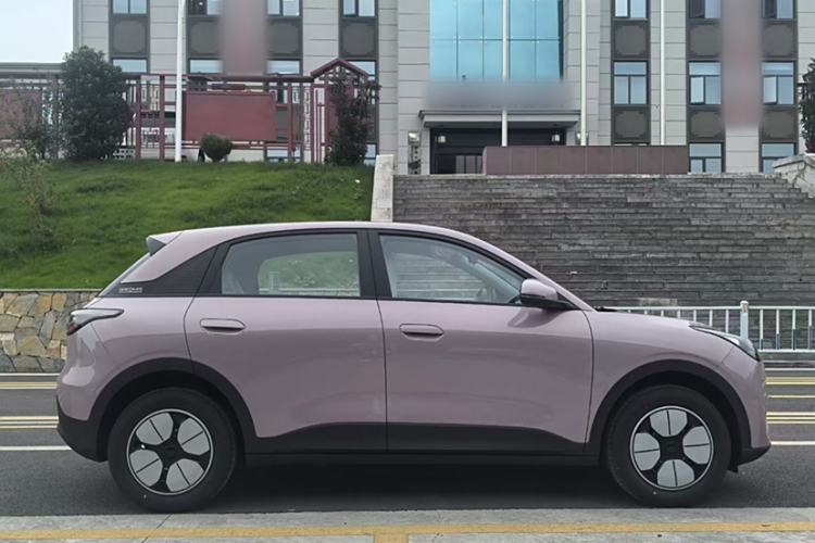 Used Geely Galaxy Geome 2025 310km Youth Edition Exterior 2