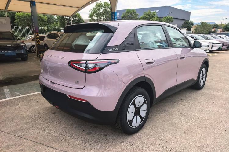 Used Geely Galaxy Geome 2025 310km Youth Edition Exterior 3
