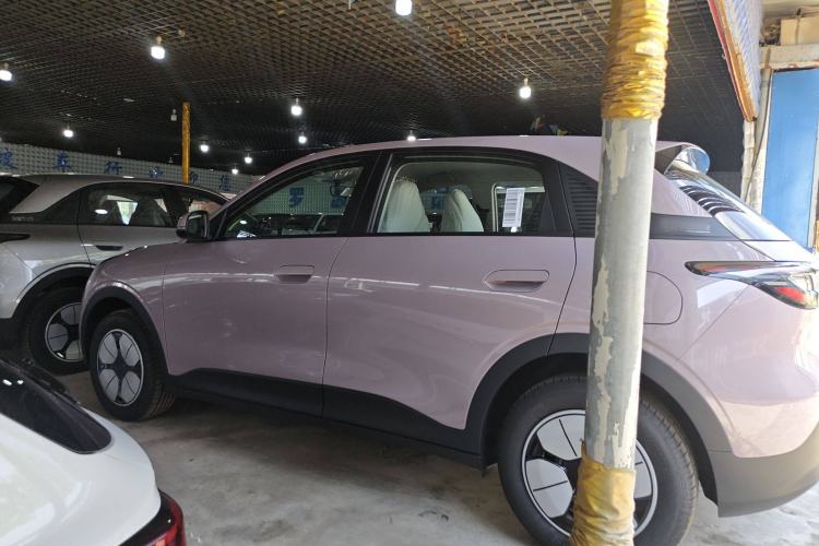 Used Geely Galaxy Geome 2025 310km Youth Edition Exterior 4