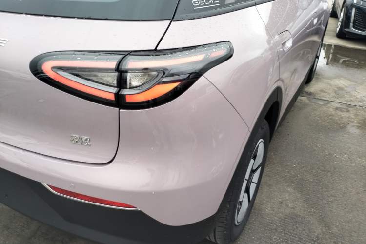 Used Geely Galaxy Geome 2025 310km Youth Edition Exterior 6
