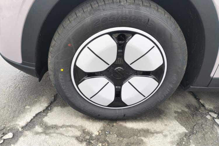 Used Geely Galaxy Geome 2025 310km Youth Edition Exterior 7