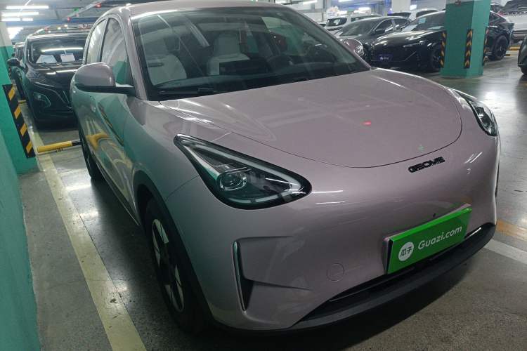 Used Geely Galaxy Geome 2025 UP 410km Exploration Edition Front Right 45 Deg