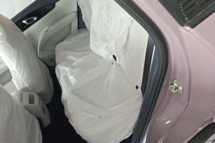 Used Geely Galaxy Geome 2025 310km Youth Edition Interior 1