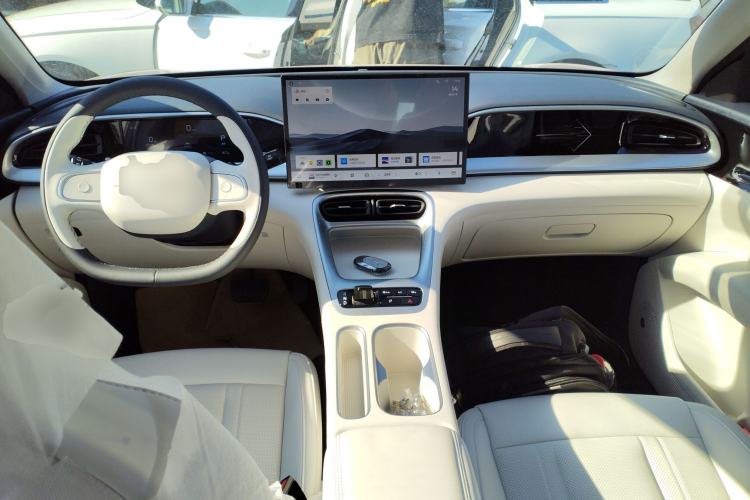 Used Geely Galaxy Geome 2025 310km Dream Edition Interior 2