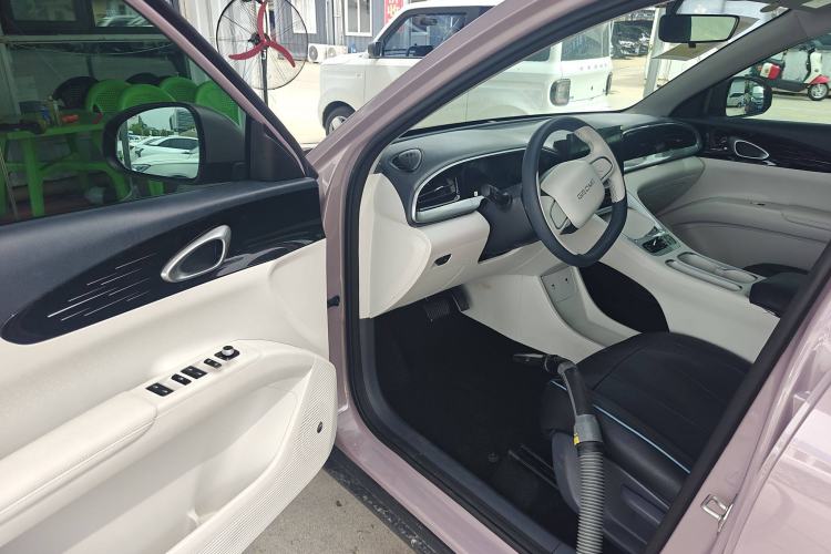 Used Geely Galaxy Geome 2025 310km Youth Edition Interior 2