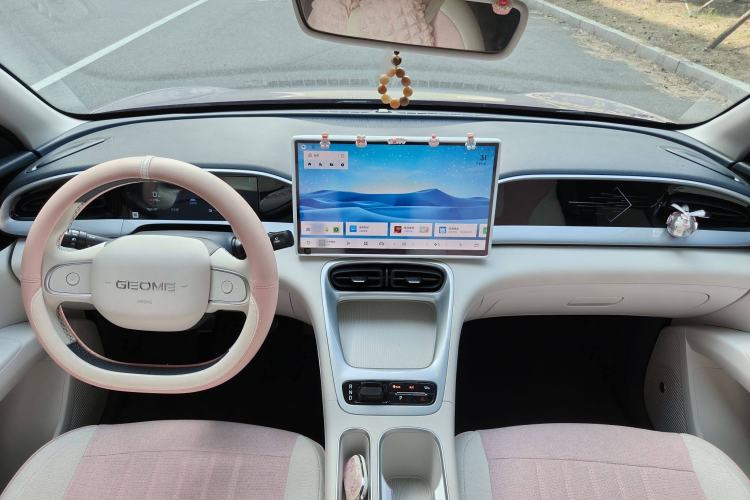 Used Geely Galaxy Geome 2025 UP 410km Exploration Edition Interior 2