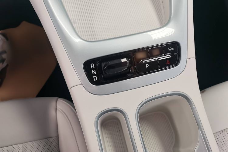 Used Geely Galaxy Geome 2025 310km Youth Edition Interior 3