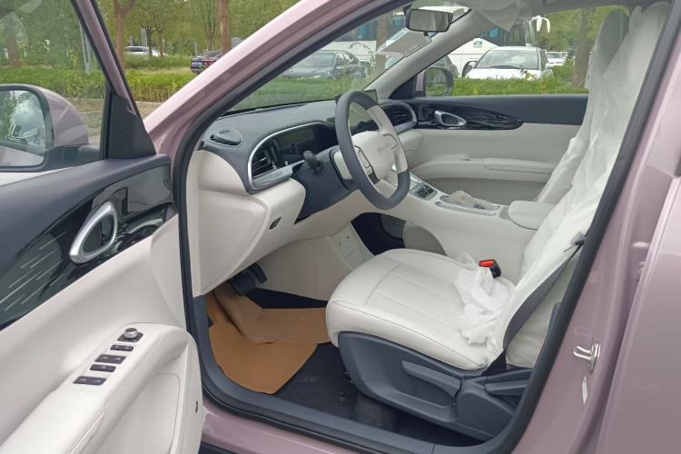 Used Geely Galaxy Geome 2025 310km Dream Edition Interior 5