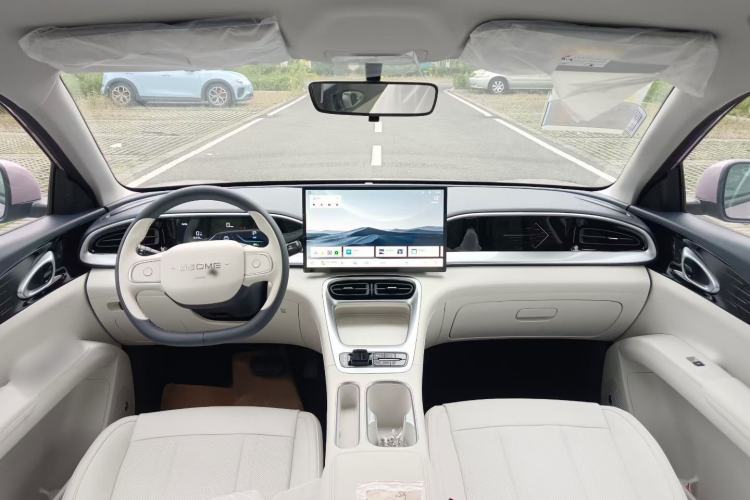 Used Geely Galaxy Geome 2025 310km Dream Edition Interior 6