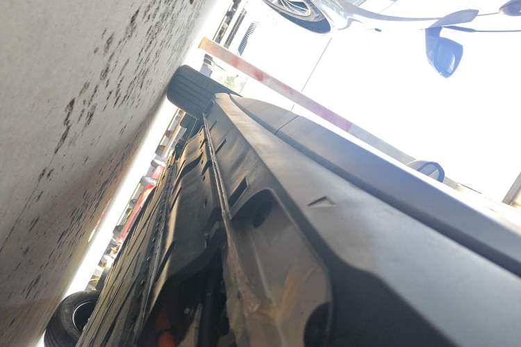 Used Geely Galaxy Geome 2025 310km Youth Edition Left Side Sill