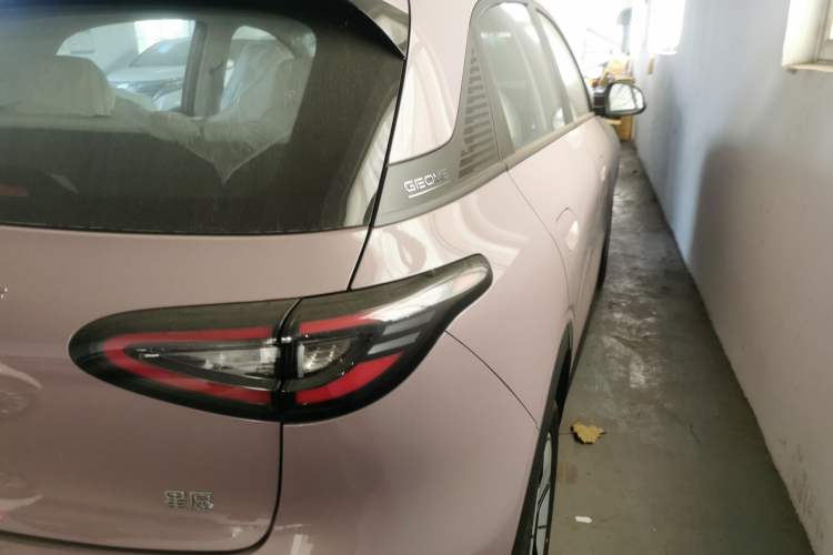 Used Geely Galaxy Geome 2025 310km Youth Edition Right Rear Taillight