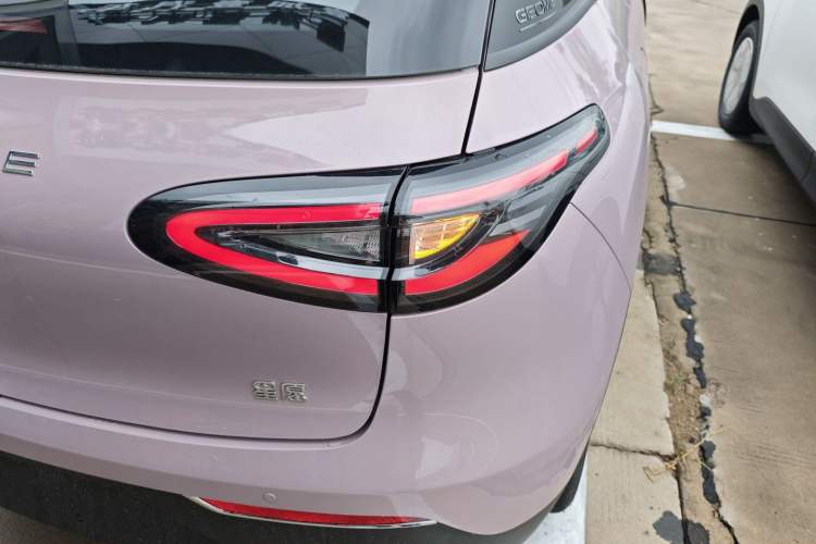 Used Geely Galaxy Geome 2025 310km Youth Edition Right Rear Taillight