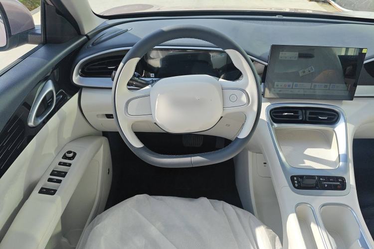 Used Geely Galaxy Geome 2025 310km Youth Edition Steering Wheel