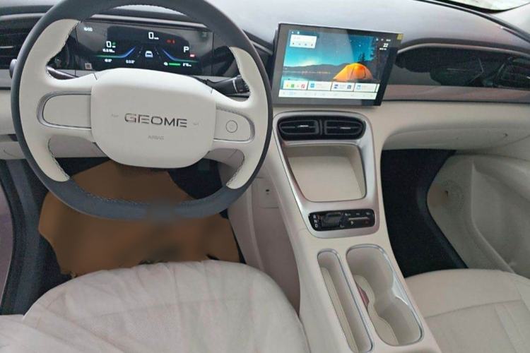 Used Geely Galaxy Geome 2025 310km Youth Edition Steering Wheel