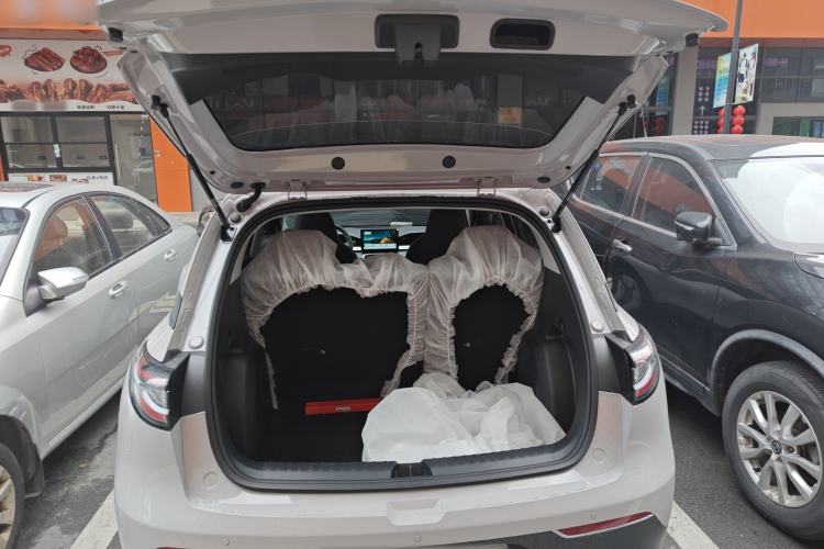 Used Geely Galaxy Geome 2025 310km Youth Edition Trunk