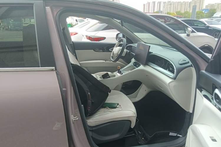 Used Geely Galaxy Geome 2025 UP 410km Exploration Edition Right Front Seat