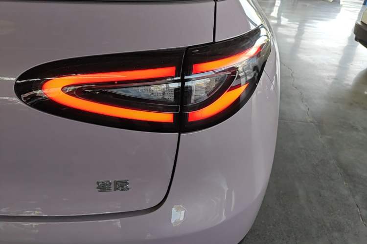 Used Geely Galaxy Geome 2025 310km Youth Edition Right Rear Taillight