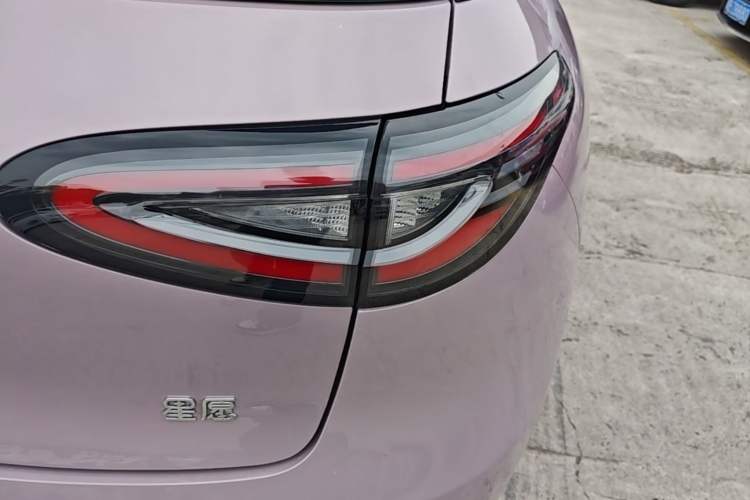Used Geely Galaxy Geome 2025 310km Youth Edition Right Rear Taillight
