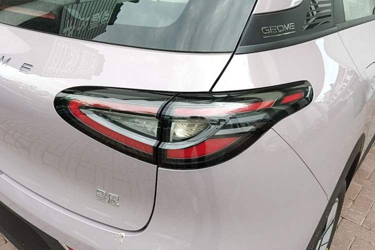 Used Geely Galaxy Geome 2025 310km Youth Edition Right Rear Taillight