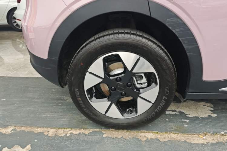 Used Geely Galaxy Geome 2025 310km Dream Edition Right Rear Wheel Hub