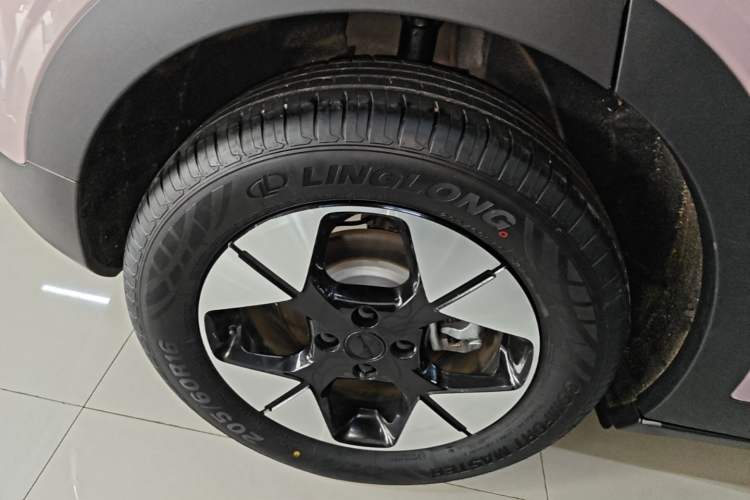 Used Geely Galaxy Geome 2025 310km Dream Edition Right Rear Wheel Hub