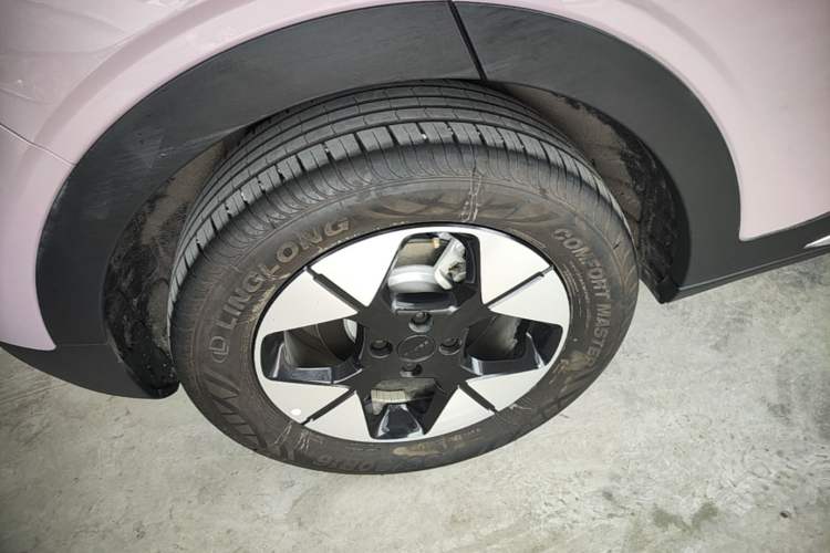 Used Geely Galaxy Geome 2025 310km Dream Edition Right Rear Wheel Hub