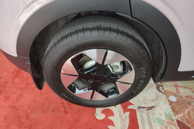 Used Geely Galaxy Geome 2025 310km Dream Edition Right Rear Wheel Hub