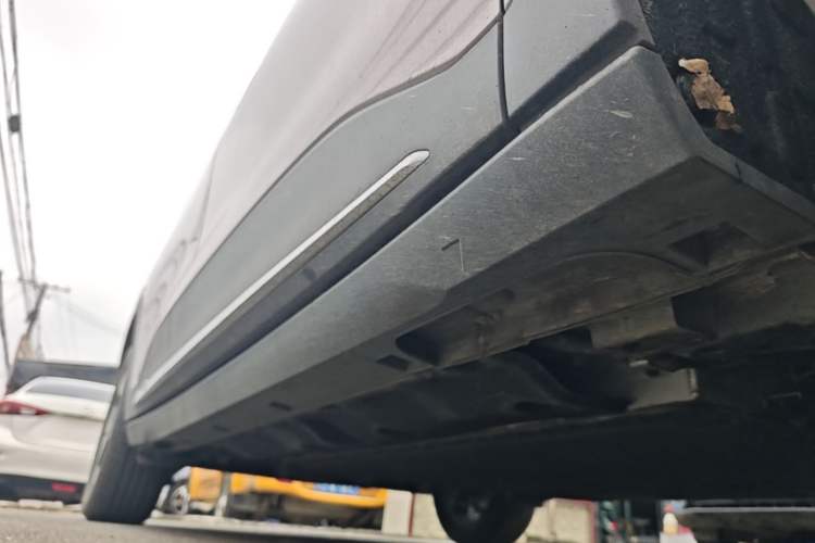 Used Geely Galaxy Geome 2025 310km Dream Edition Right Side Sill