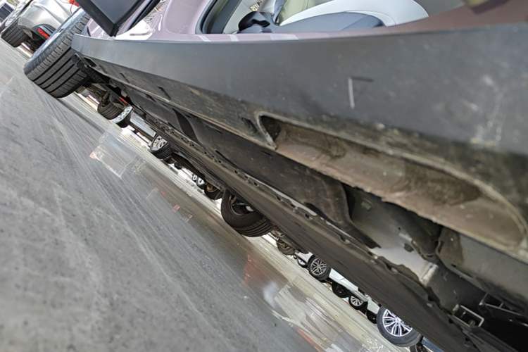 Used Geely Galaxy Geome 2025 310km Youth Edition Right Side Sill