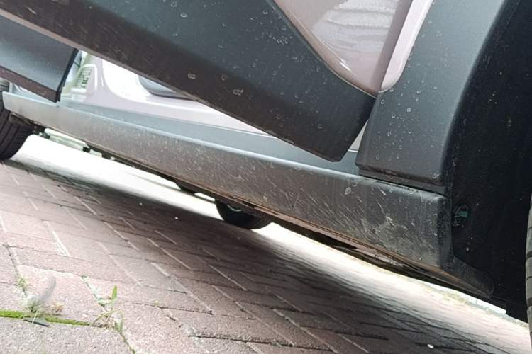 Used Geely Galaxy Geome 2025 310km Youth Edition Right Side Sill