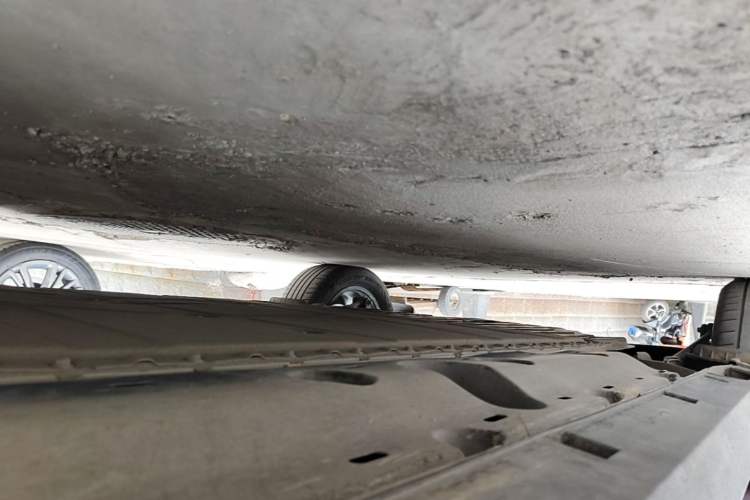 Used Geely Galaxy Geome 2025 UP 410km Exploration Edition Right Side Sill