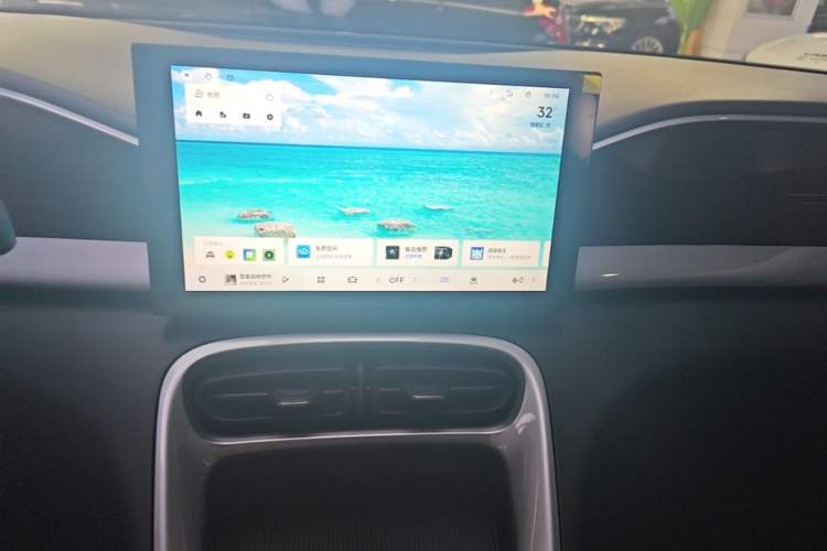 Used Geely Galaxy Geome 2025 310km Youth Edition Audio And AC Panel