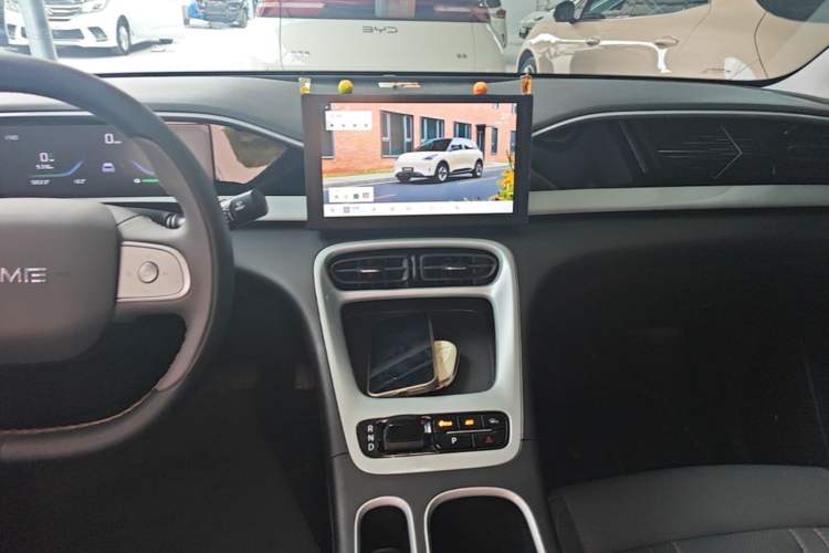Used Geely Galaxy Geome 2025 310km Youth Edition Audio And AC Panel