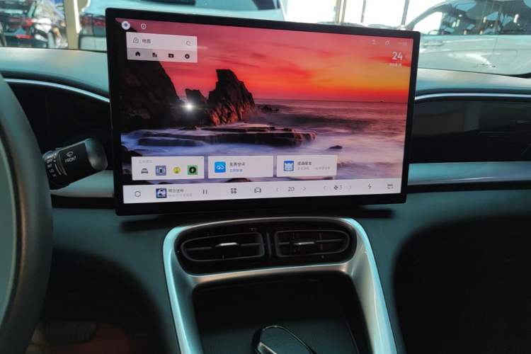 Used Geely Galaxy Geome 2025 UP 410km Exploration Edition Audio And AC Panel