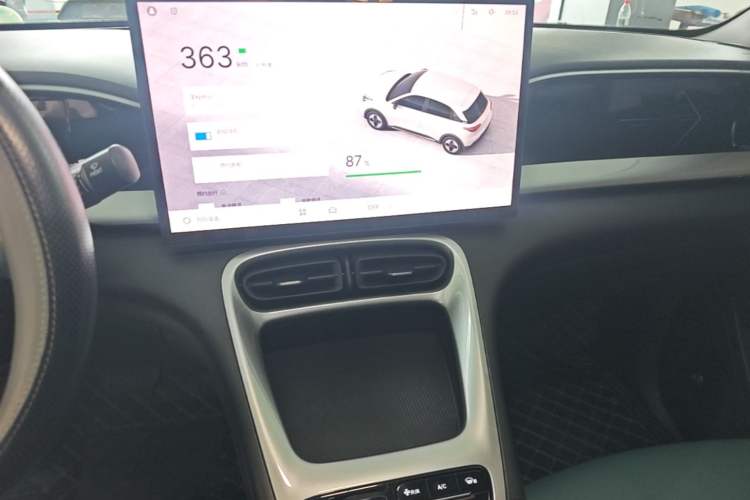 Used Geely Galaxy Geome 2025 UP 410km Exploration Edition Audio And AC Panel