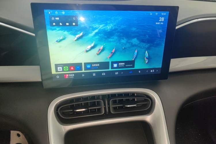 Used Geely Galaxy Geome 2025 310km Youth Edition Audio And AC Panel