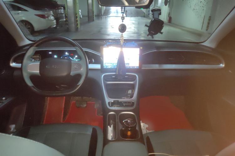 Used Geely Galaxy Geome 2025 310km Youth Edition Center Console