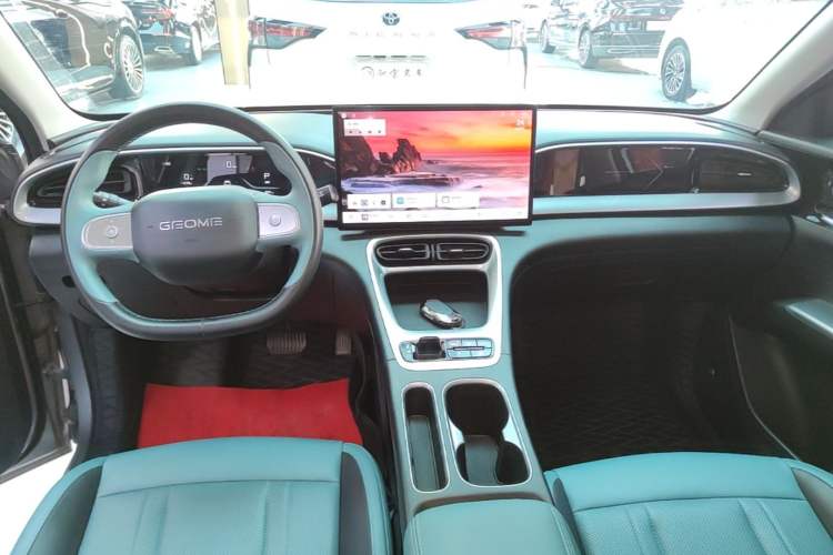 Used Geely Galaxy Geome 2025 UP 410km Exploration Edition Center Console