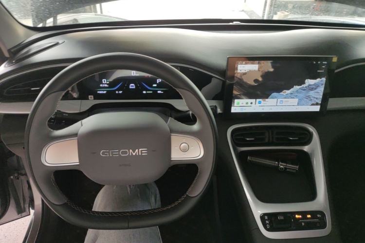 Used Geely Galaxy Geome 2025 310km Youth Edition Center Console