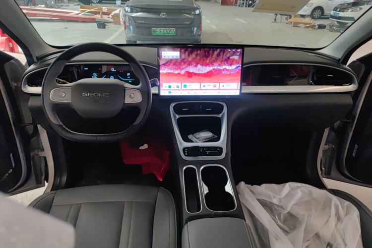 Used Geely Galaxy Geome 2025 310km Dream Edition Center Console