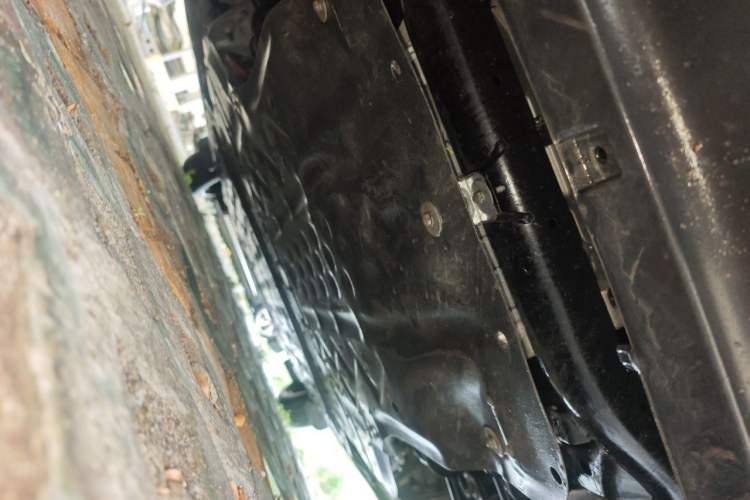 Used Geely Galaxy Geome 2025 310km Youth Edition Chassis Rear